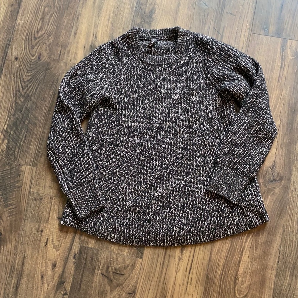 Athleta sweater